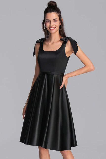 Robe Noire Luxe Satinée À Nœuds - gallery 2