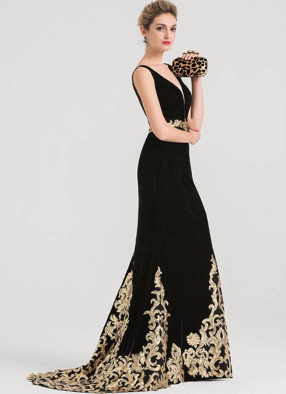 Robe Velours Noire Brodée Dorée - gallery 1