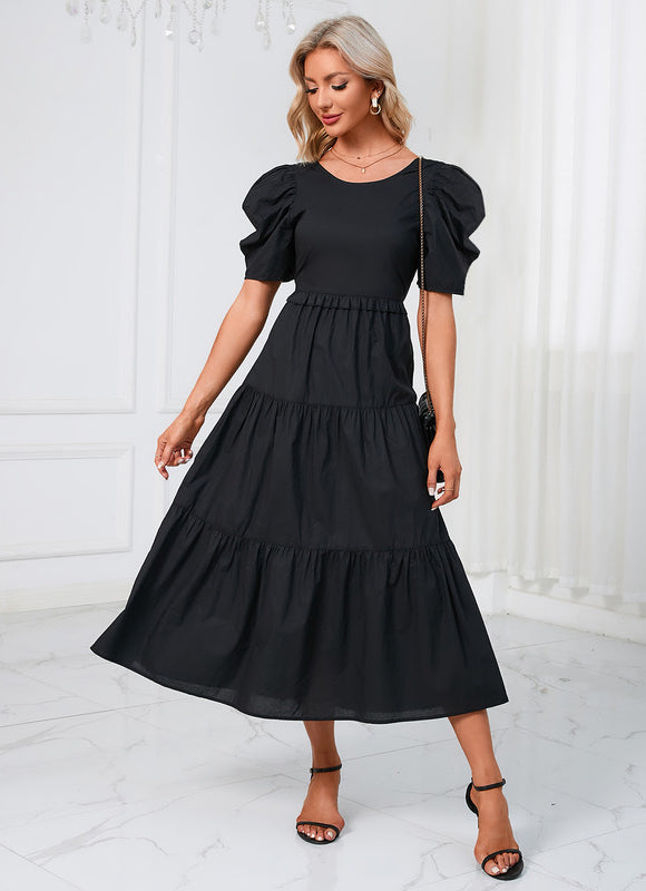 Robe Noire Plissée Élégante - gallery 1
