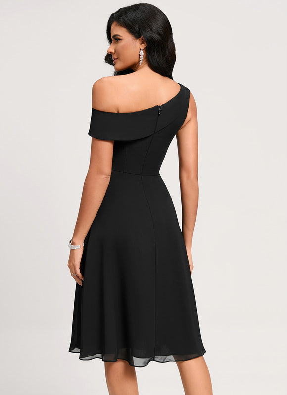 Robe Noire Asymétrique Chic - gallery 4