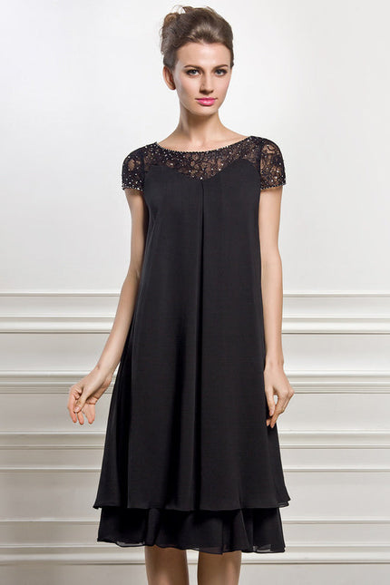 Robe Noire Chic À Dentelle Délicate