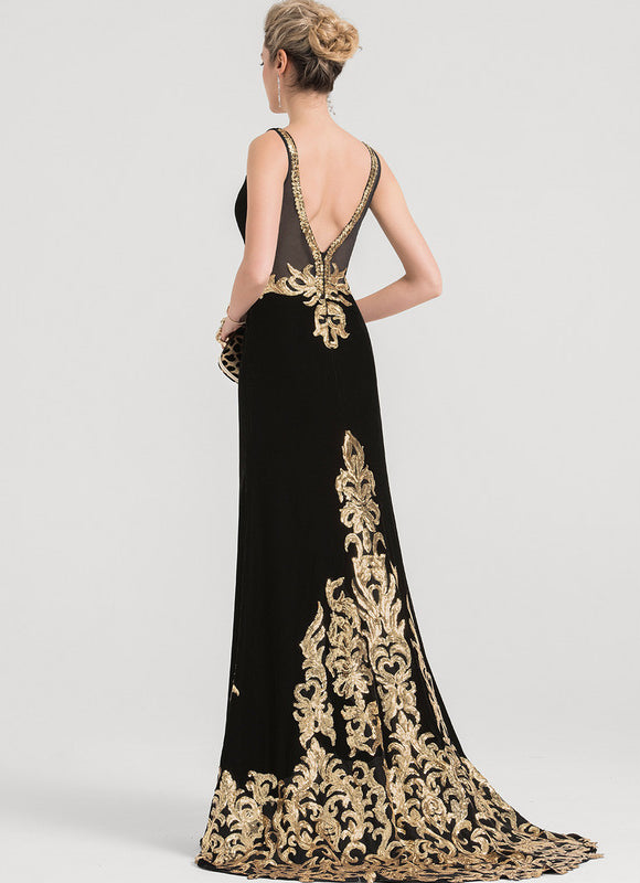 Robe Velours Noire Brodée Dorée