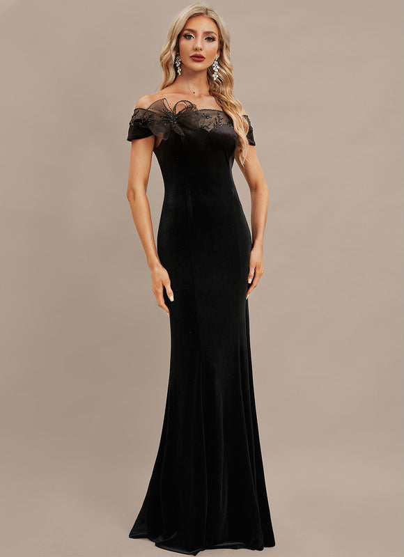 Robe Noire Luxe Velours Élégante - gallery 3